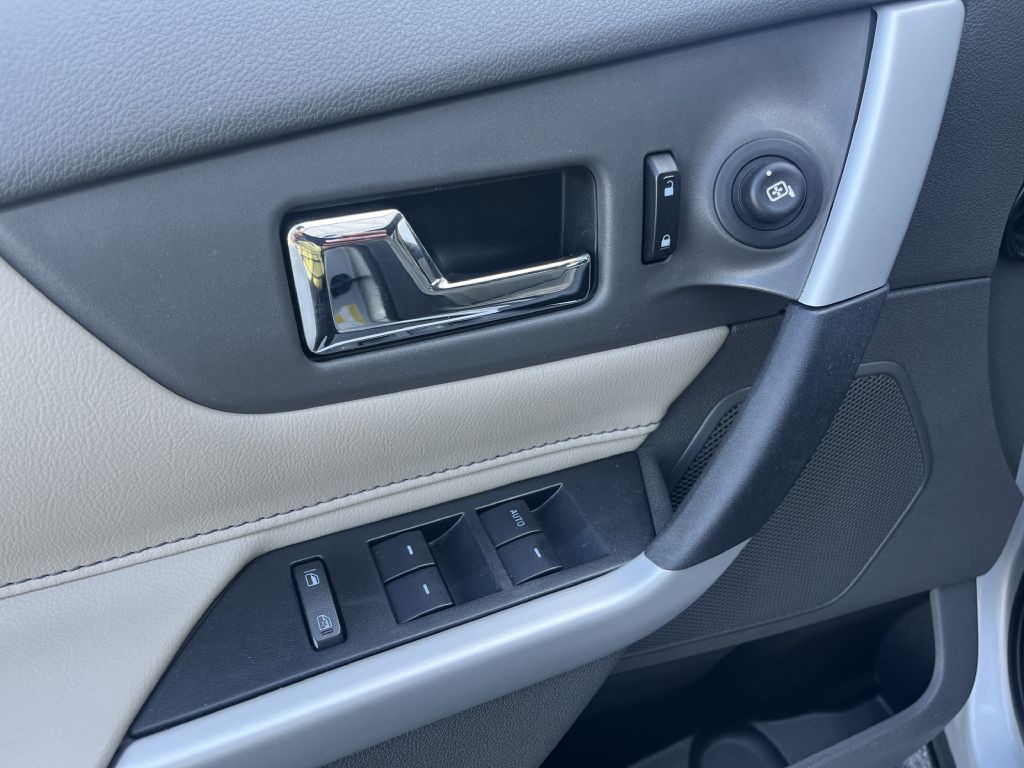 2013 Ford Edge Image 22