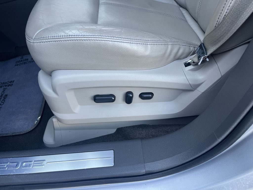 2013 Ford Edge Image 23