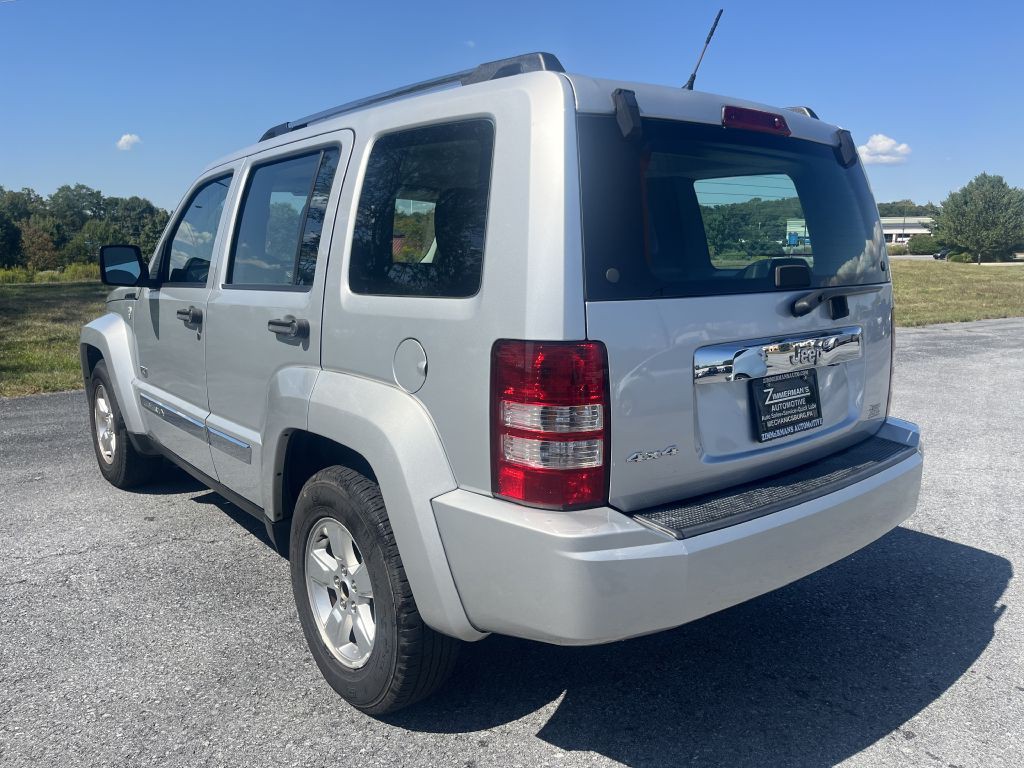 2011 Jeep Liberty Image 5