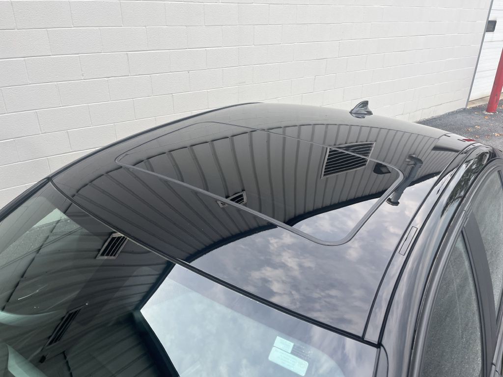 2016 BMW 3 Series Image 9