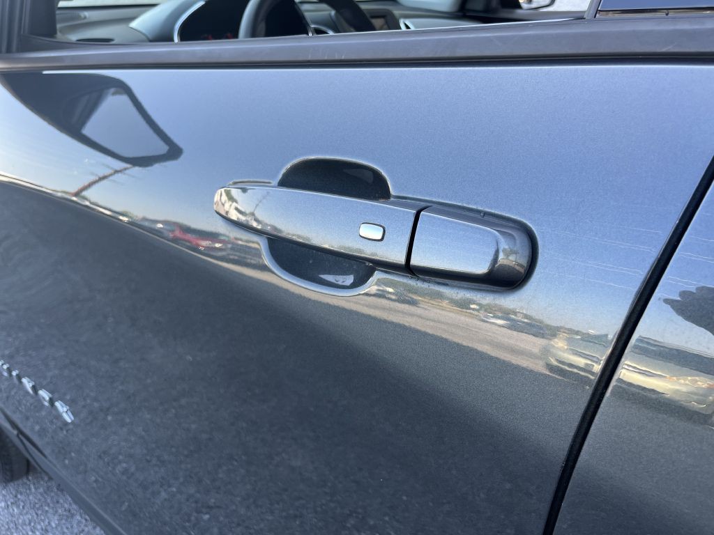 2019 Chevrolet Equinox Image 17