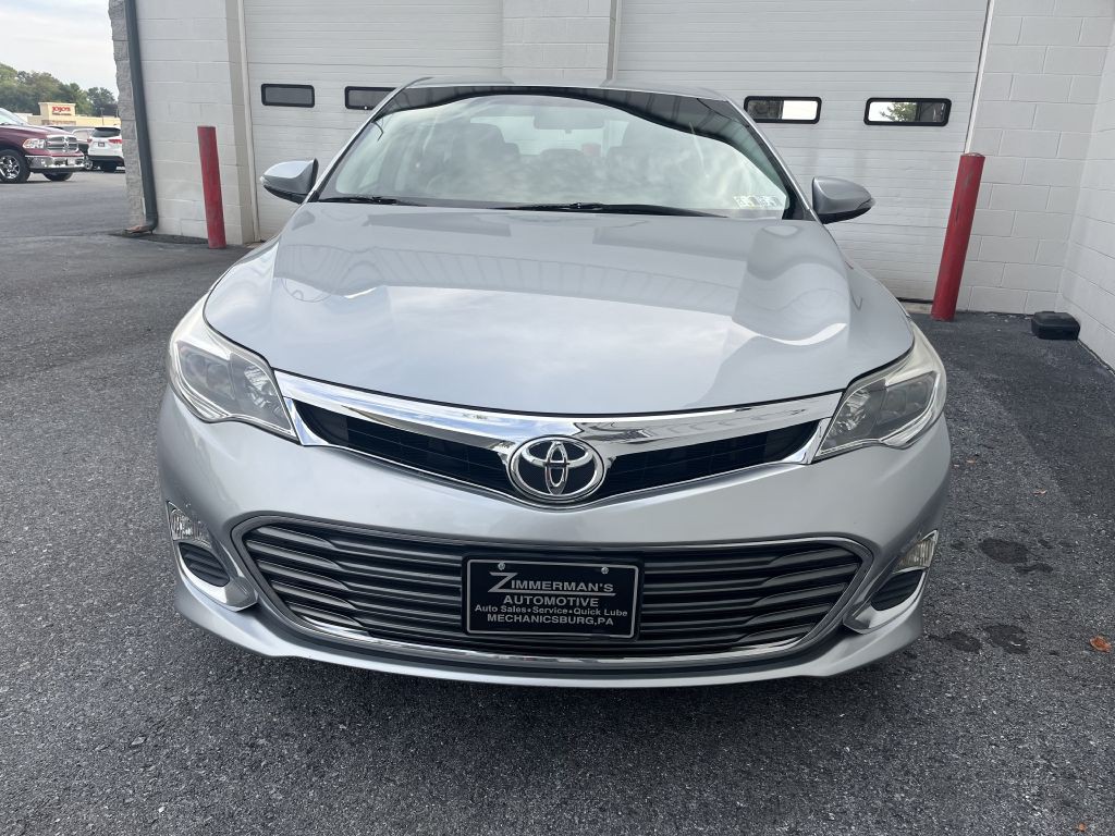 2015 Toyota Avalon Image 8
