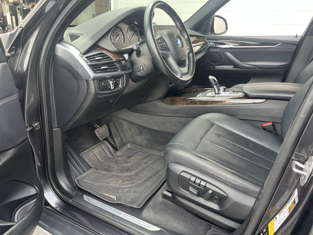 2017 BMW X5 Image 13