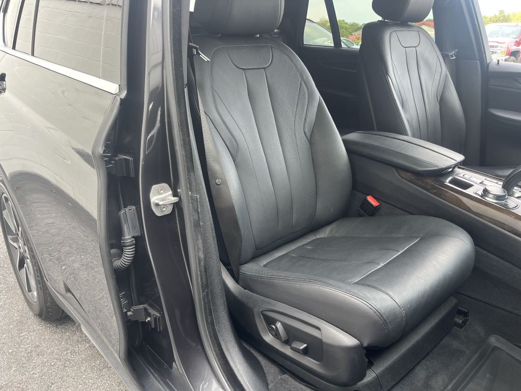 2017 BMW X5 Image 14