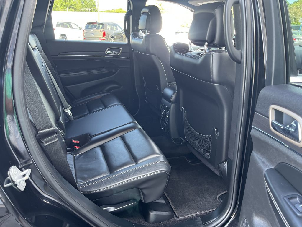 2017 Jeep Grand Cherokee Image 16
