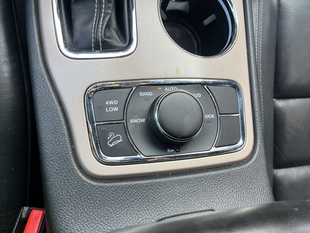 2017 Jeep Grand Cherokee Image 27