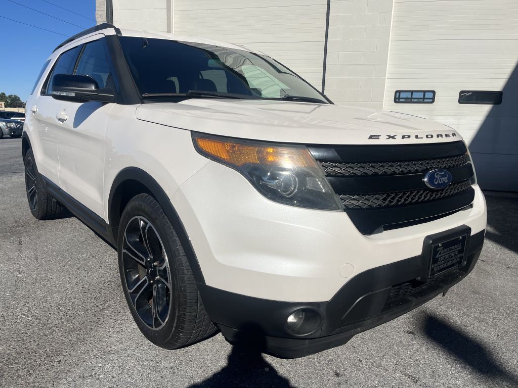 2015 Ford Explorer Image 1