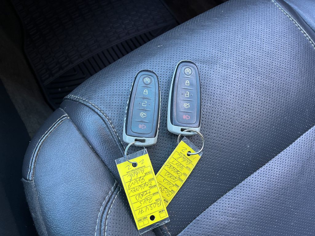 2015 Ford Explorer Image 35