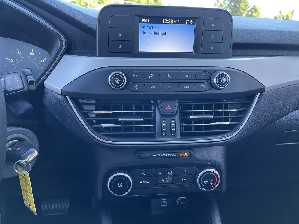 2021 Ford Escape Image 10