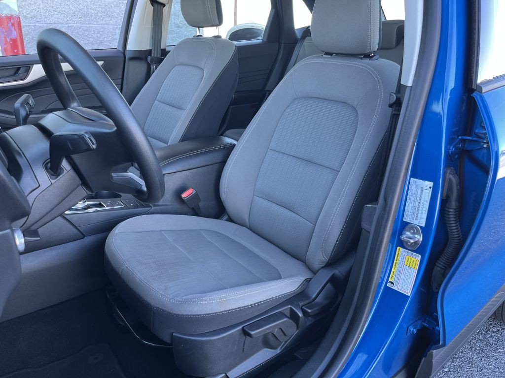 2021 Ford Escape Image 11