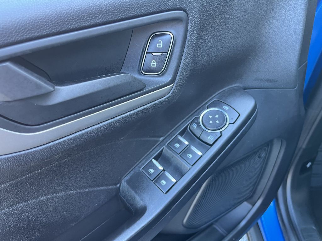 2021 Ford Escape Image 17