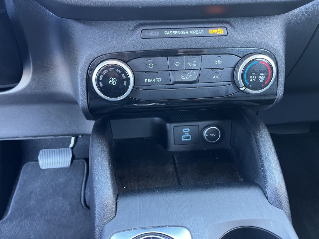 2021 Ford Escape Image 21
