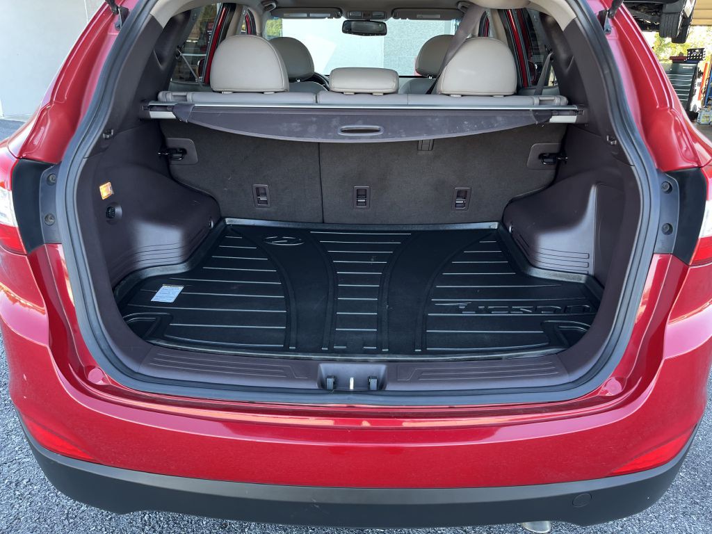 2015 Hyundai Tucson Image 16