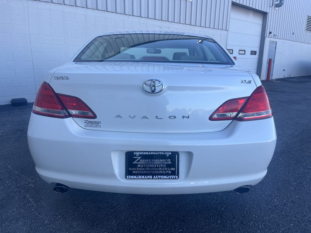 2005 Toyota Avalon Image 4