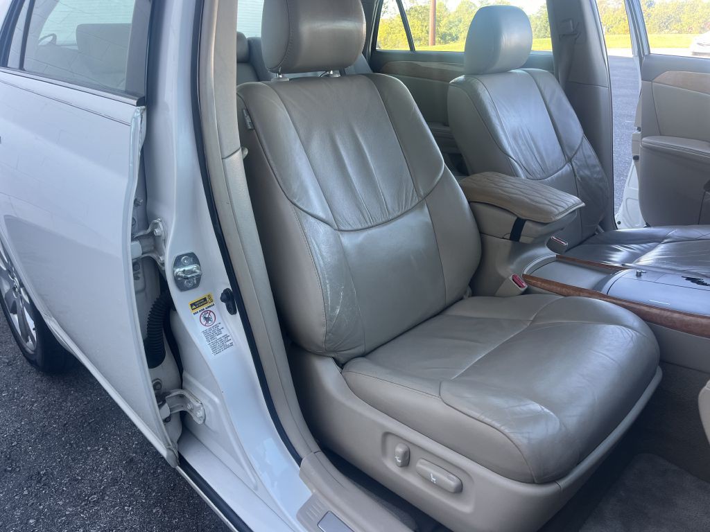 2005 Toyota Avalon Image 13