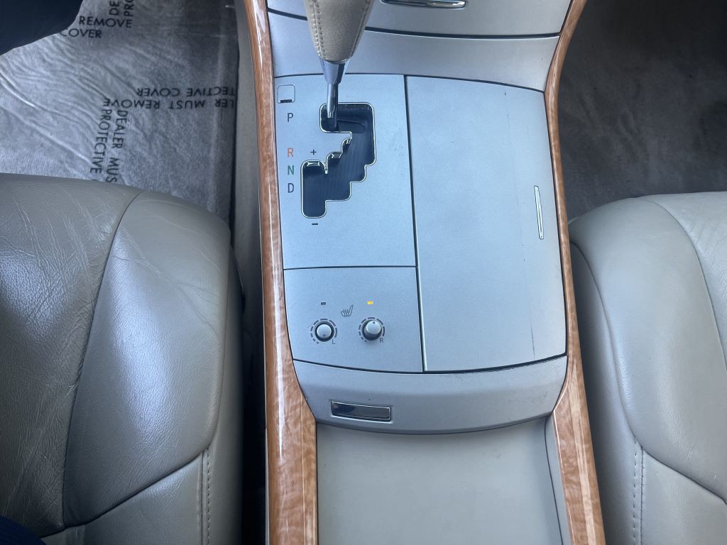 2005 Toyota Avalon Image 25