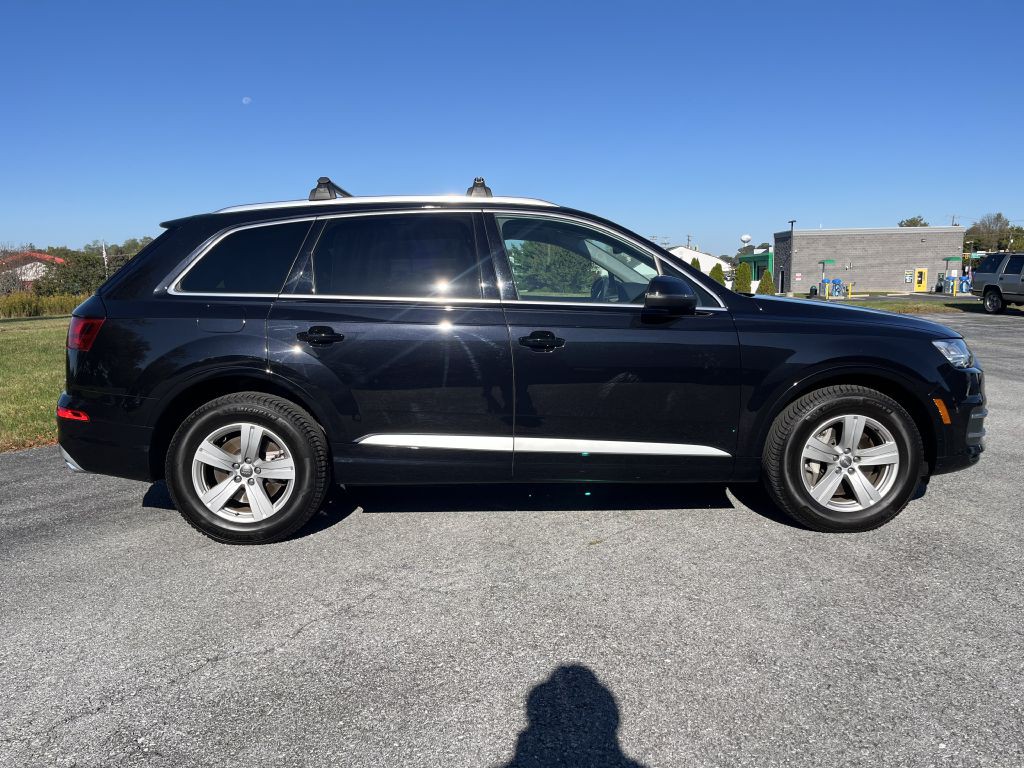 2019 Audi Q7 Image 2
