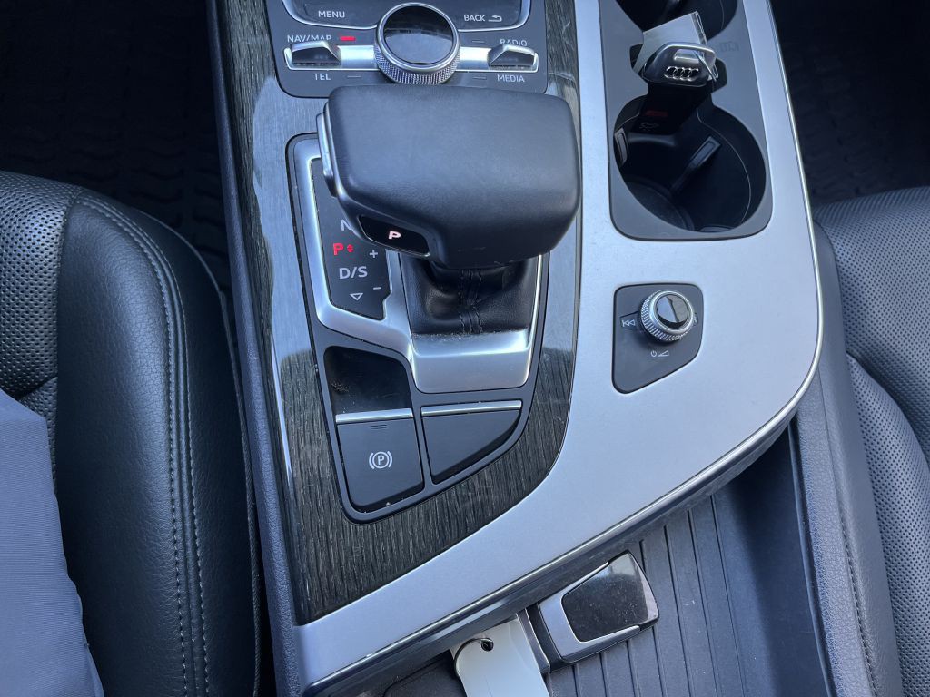 2019 Audi Q7 Image 40