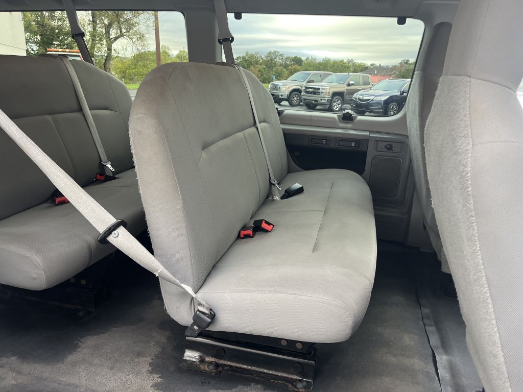 2011 Ford Econoline Image 15