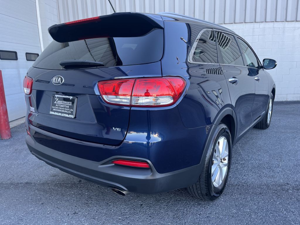 2016 Kia Sorento Image 3