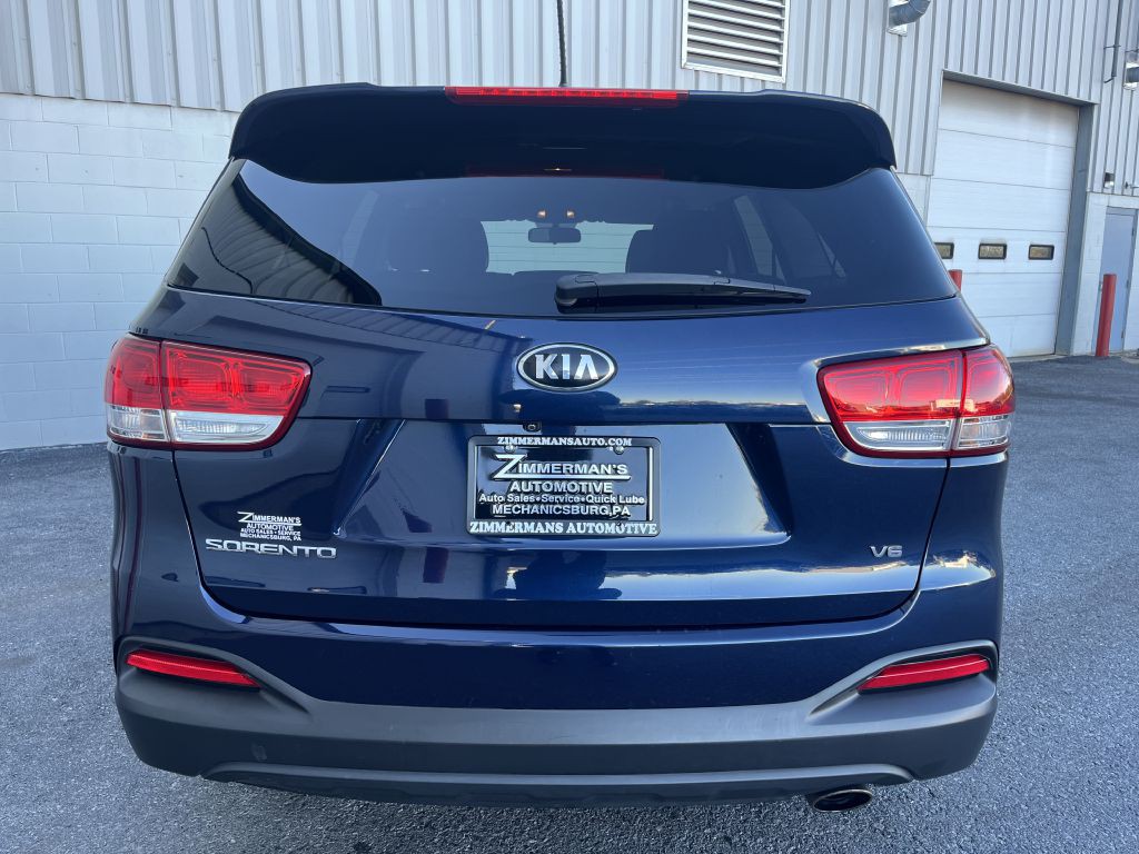 2016 Kia Sorento Image 4
