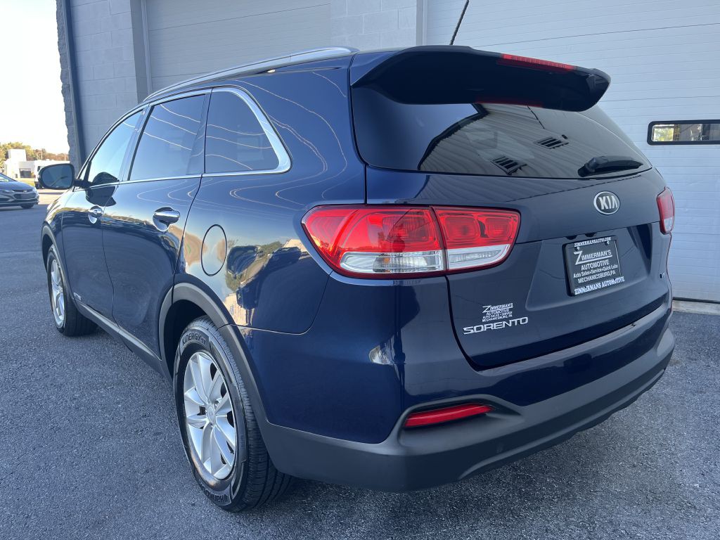2016 Kia Sorento Image 5