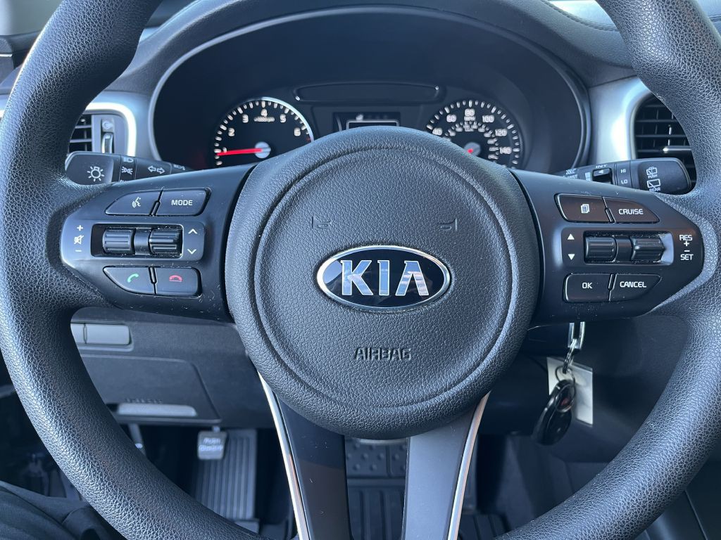 2016 Kia Sorento Image 21