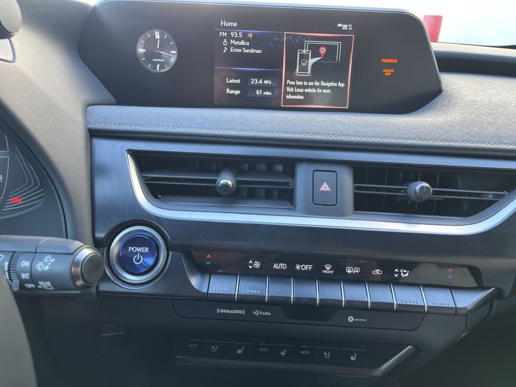 2019 Lexus UX Image 11