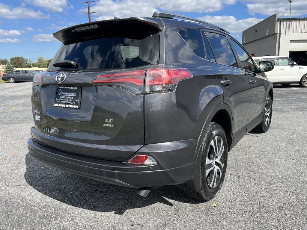 2018 Toyota Rav4 Image 3