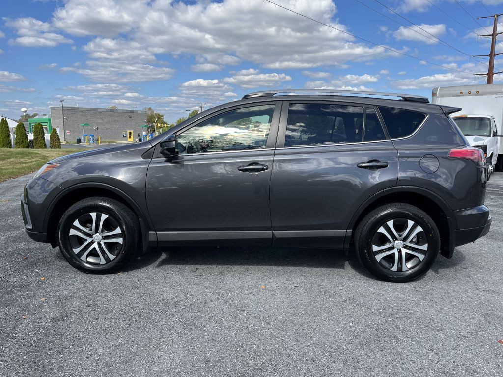 2018 Toyota Rav4 Image 6