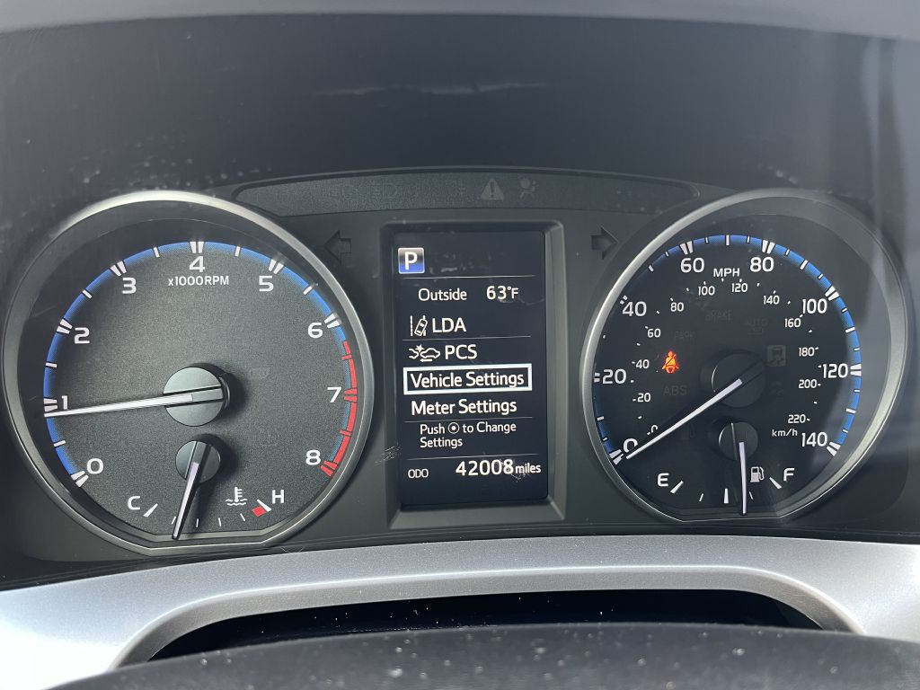 2018 Toyota Rav4 Image 9