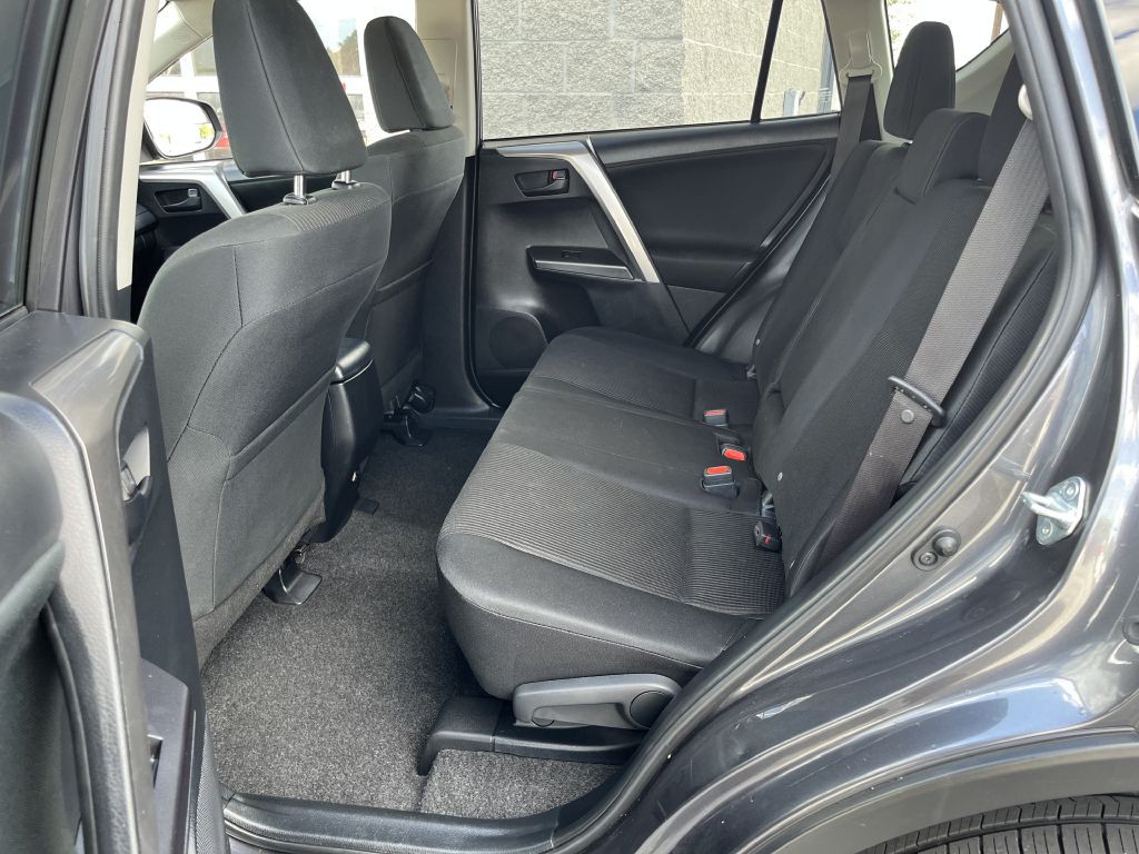 2018 Toyota Rav4 Image 15