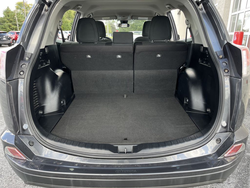 2018 Toyota Rav4 Image 19