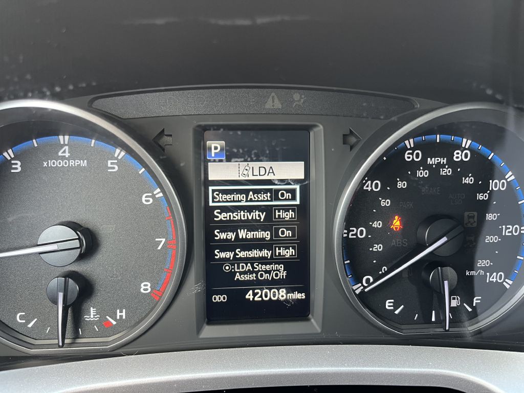 2018 Toyota Rav4 Image 27