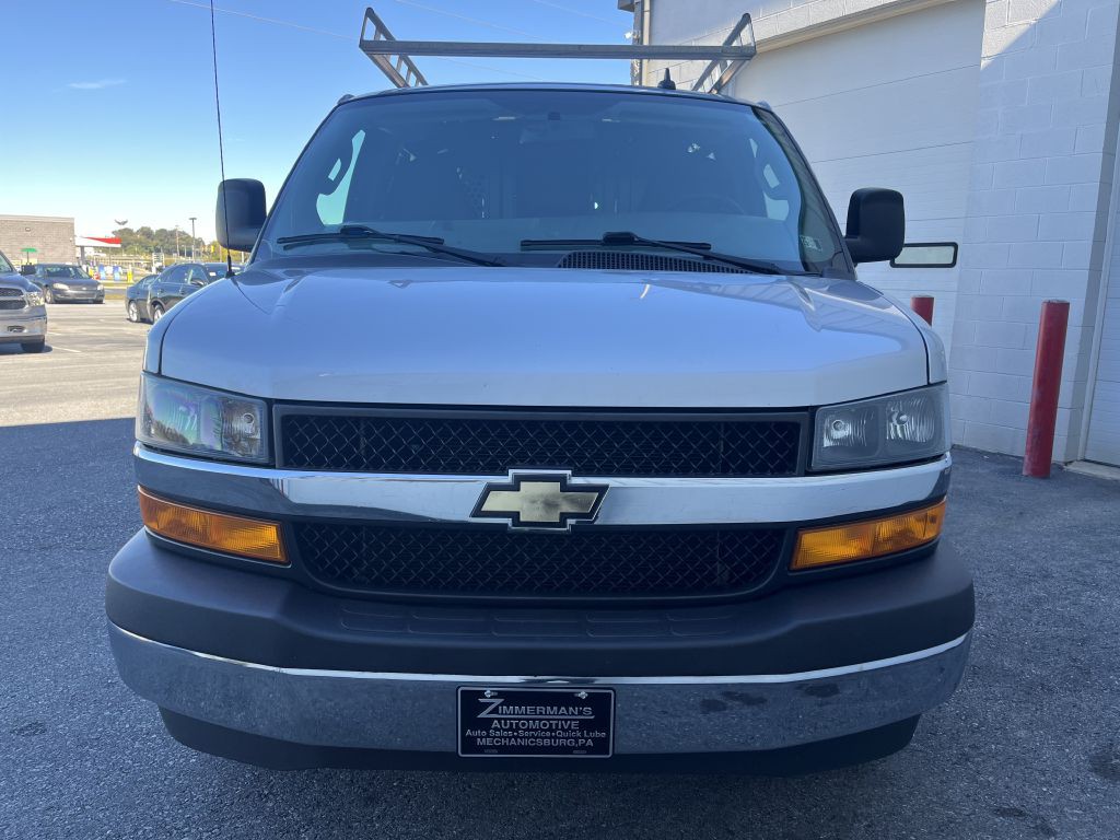 2021 Chevrolet Express Image 10