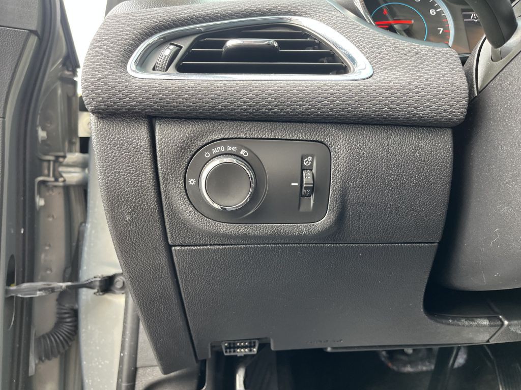 2017 Chevrolet Cruze Image 20