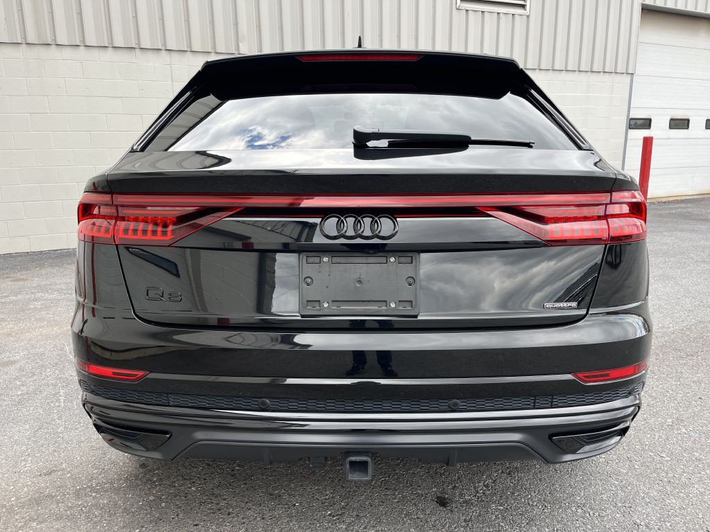 2022 Audi Q8 Image 4