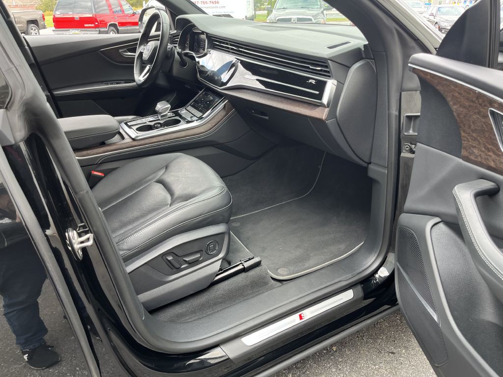 2022 Audi Q8 Image 15