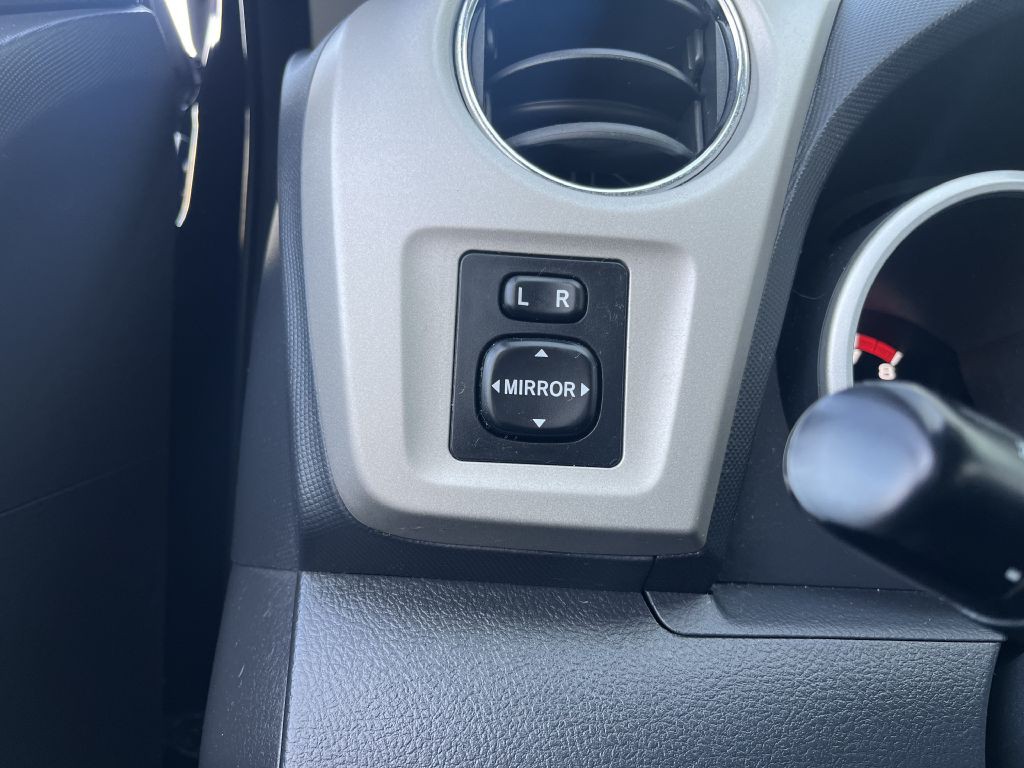 2010 Toyota Corolla Image 18