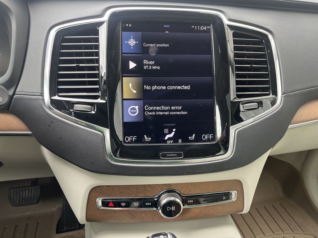 2016 Volvo XC90 Image 11