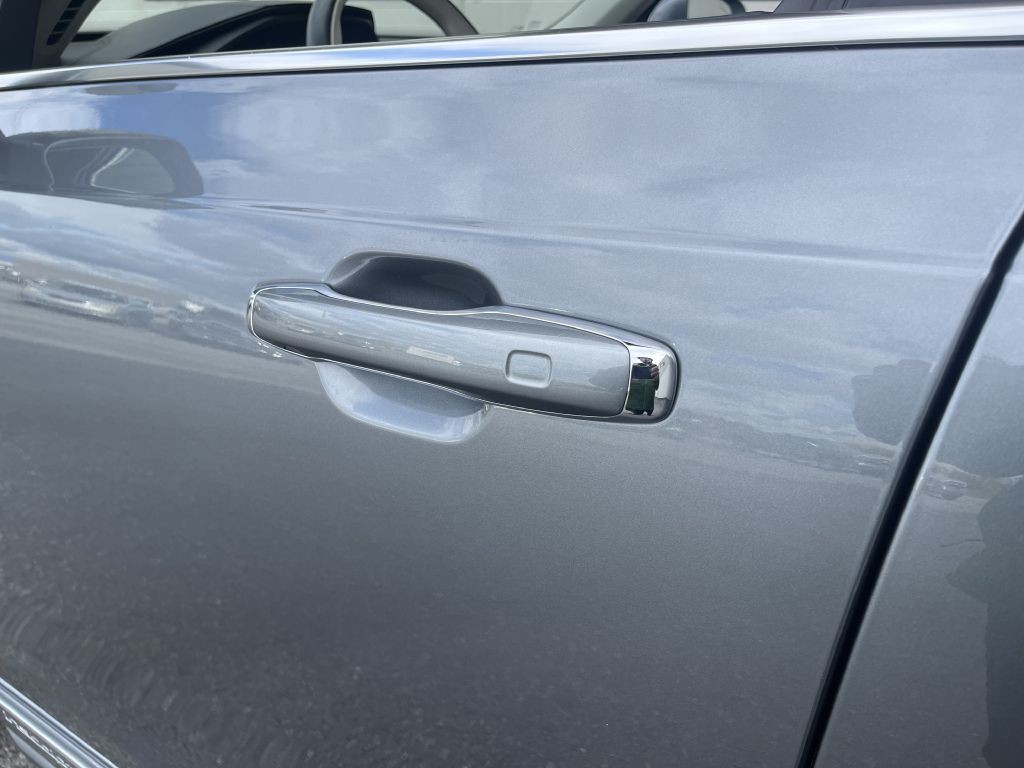 2016 Volvo XC90 Image 27