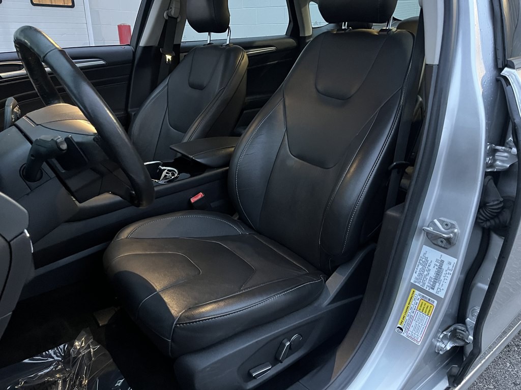 2014 Ford Fusion Image 12