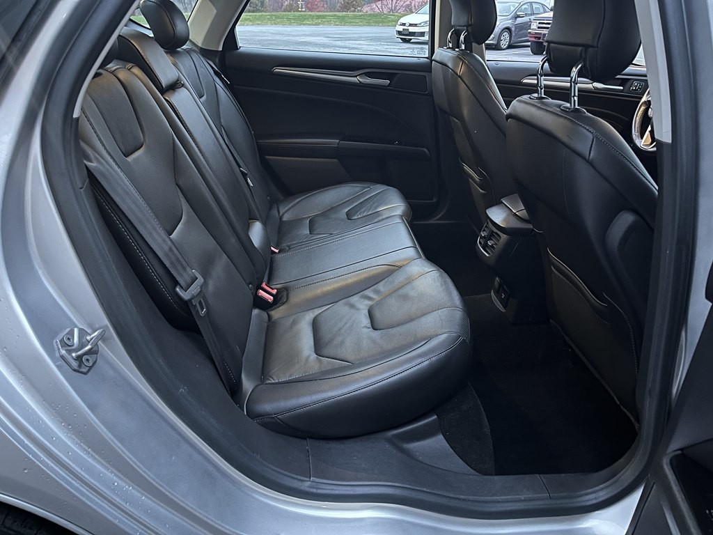 2014 Ford Fusion Image 17