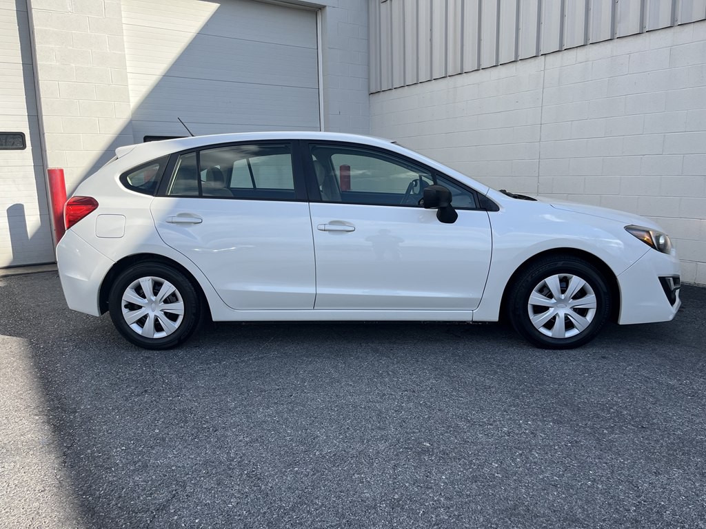 2016 Subaru Impreza Image 2