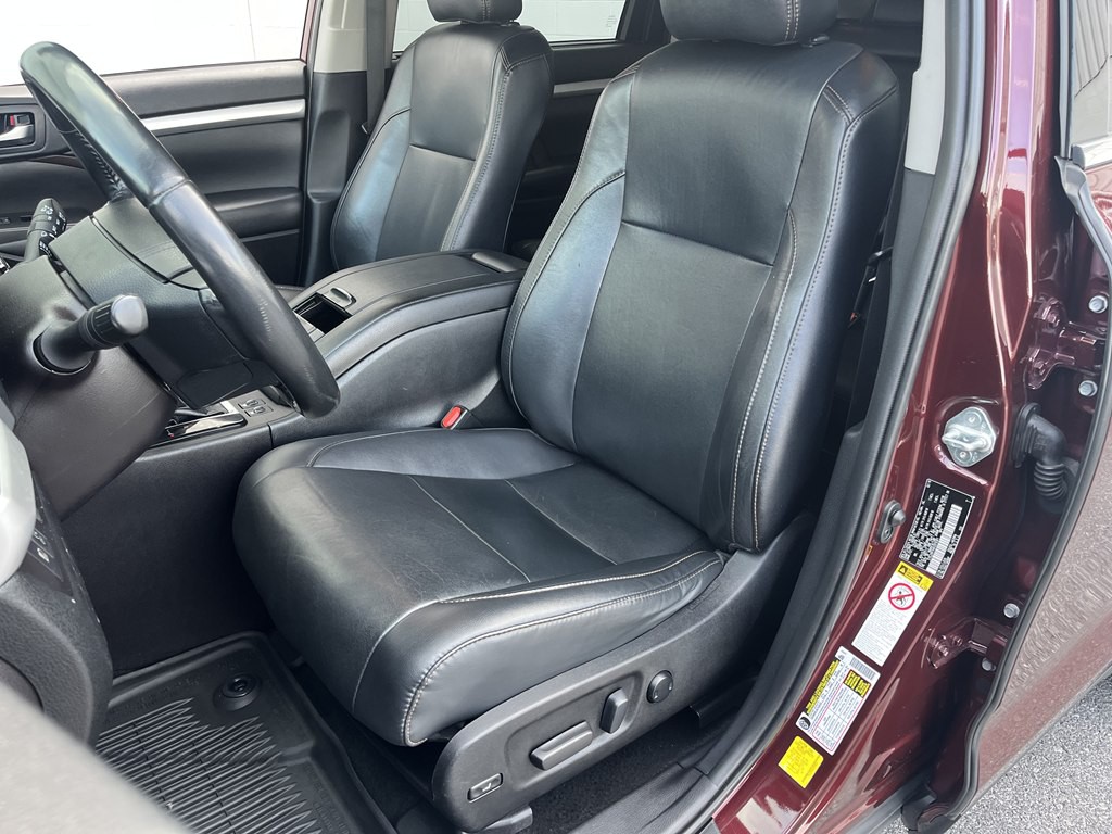 2019 Toyota Highlander Image 12