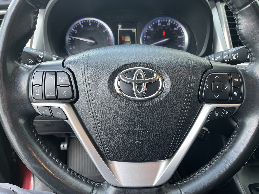 2019 Toyota Highlander Image 28