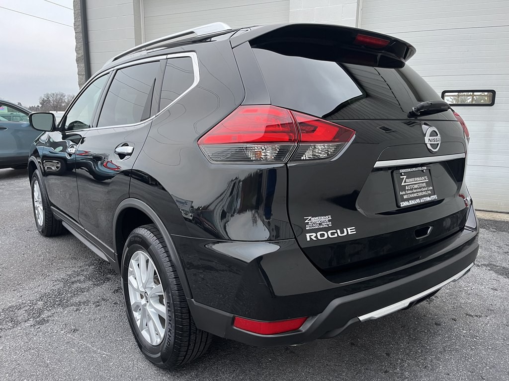 2017 Nissan Rogue Image 5