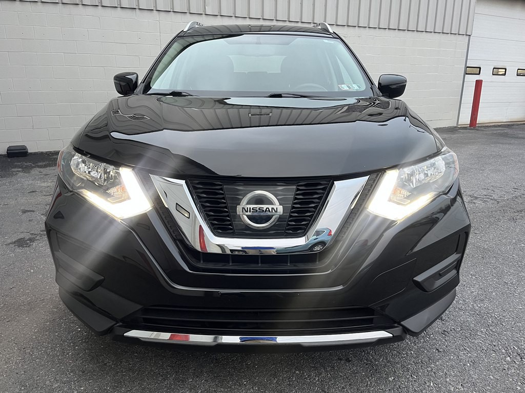 2017 Nissan Rogue Image 8