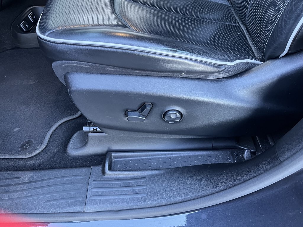 2019 Chrysler Pacifica Image 25