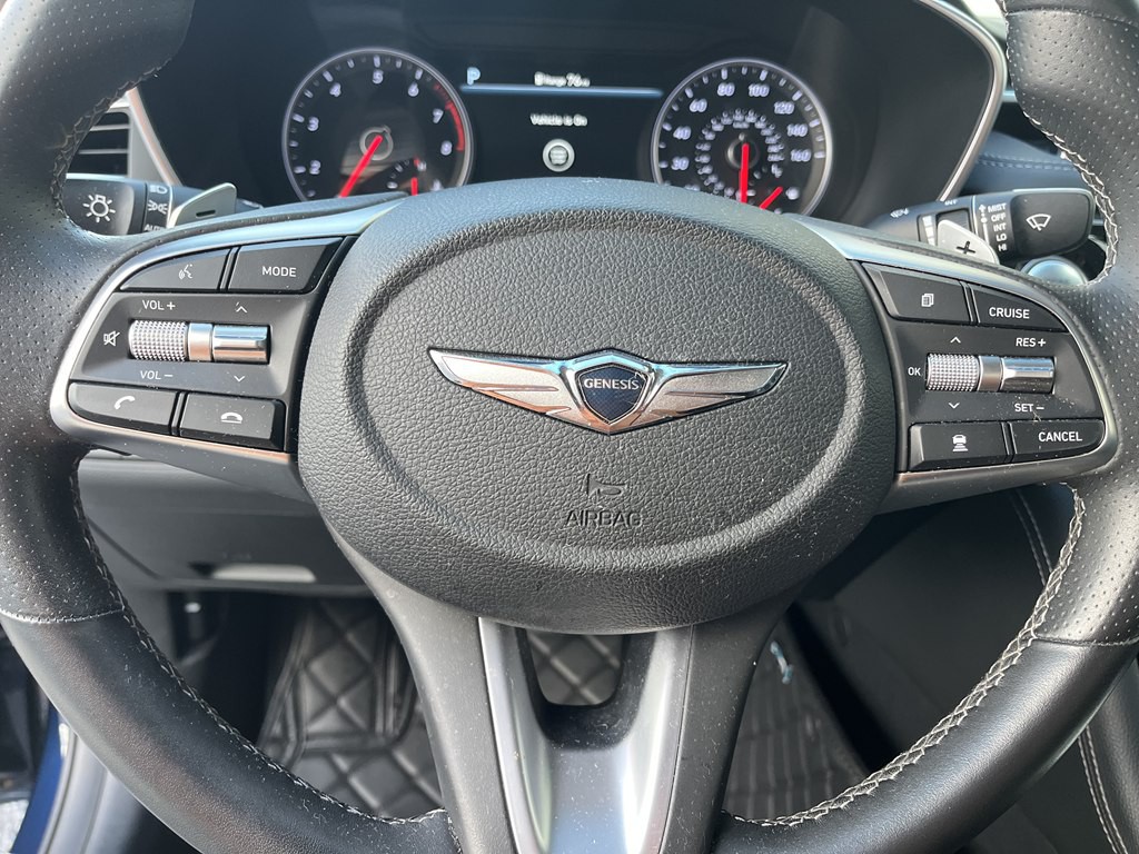 2021 Genesis G70 Image 27